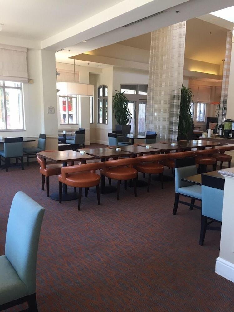 Hilton Garden Inn Palm Springs/Ранчо Мираж Екстериор снимка