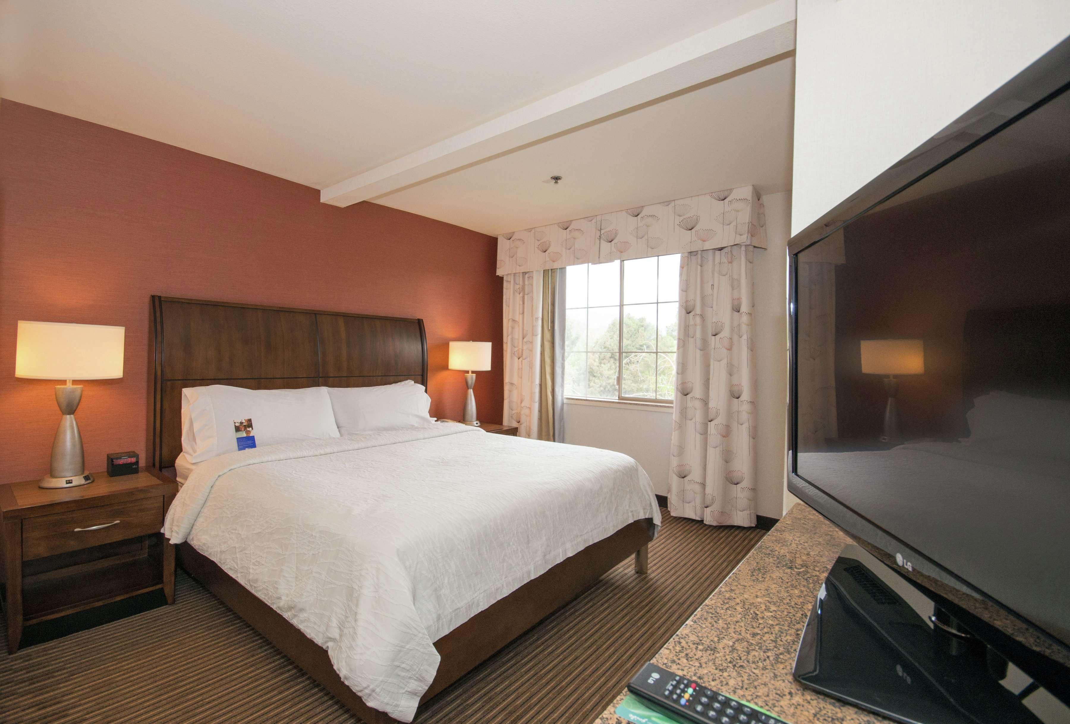 Hilton Garden Inn Palm Springs/Ранчо Мираж Екстериор снимка