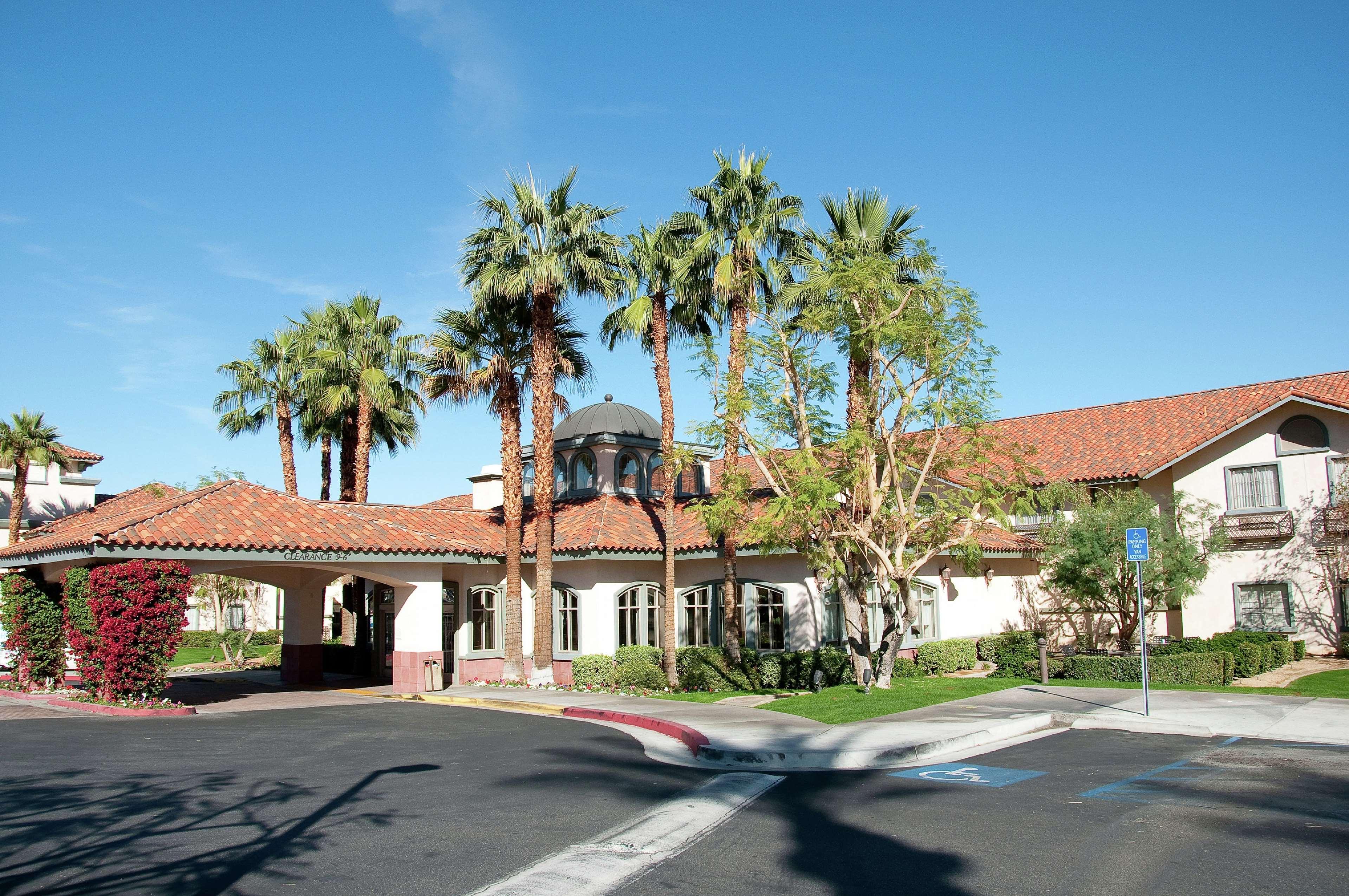 Hilton Garden Inn Palm Springs/Ранчо Мираж Екстериор снимка