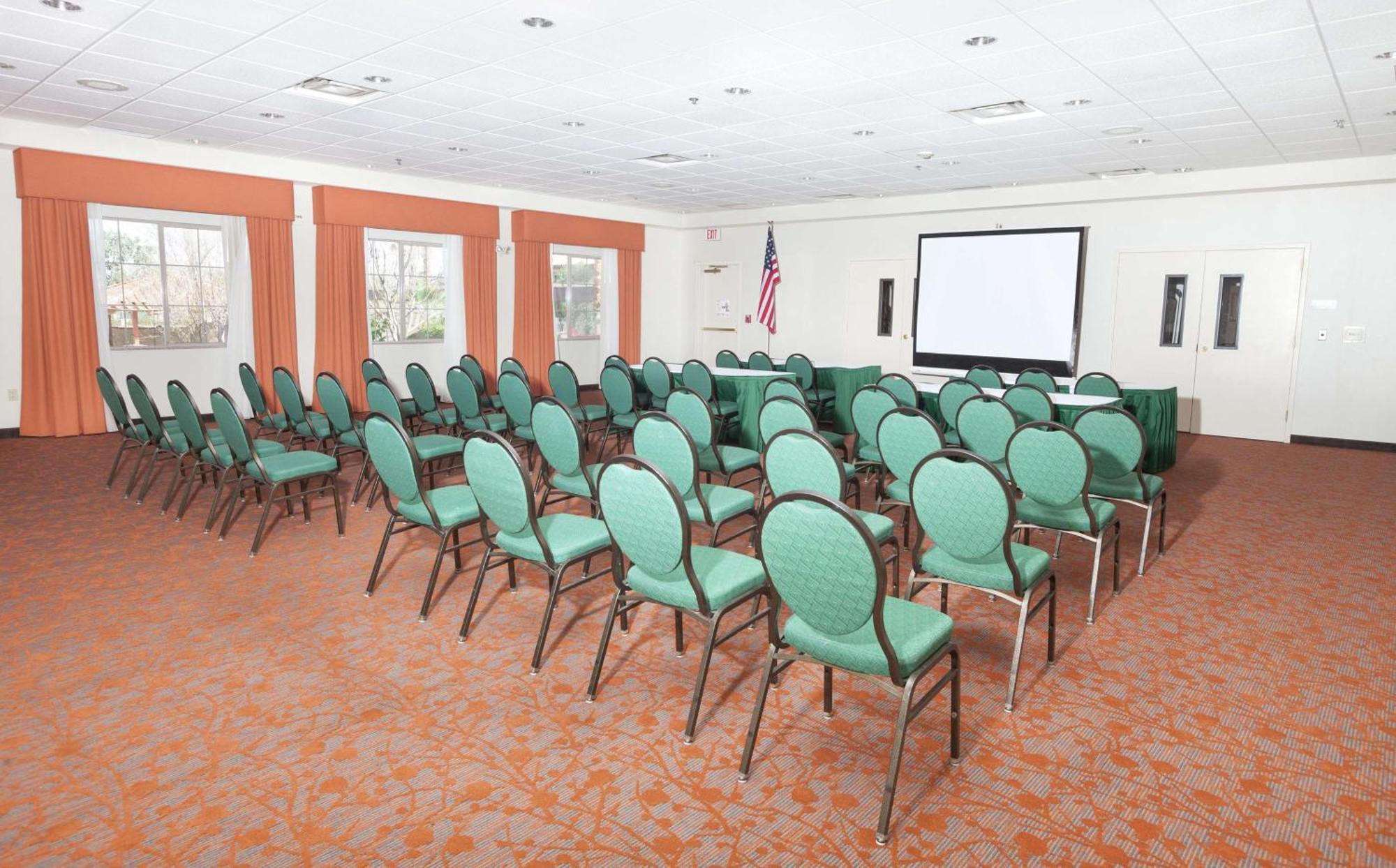 Hilton Garden Inn Palm Springs/Ранчо Мираж Екстериор снимка