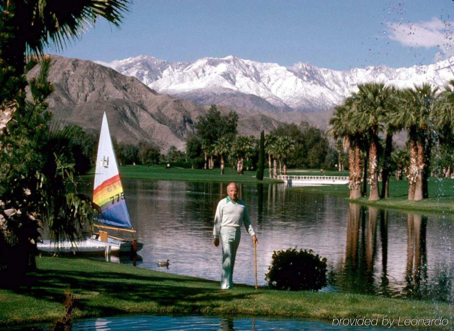 Hilton Garden Inn Palm Springs/Ранчо Мираж Екстериор снимка