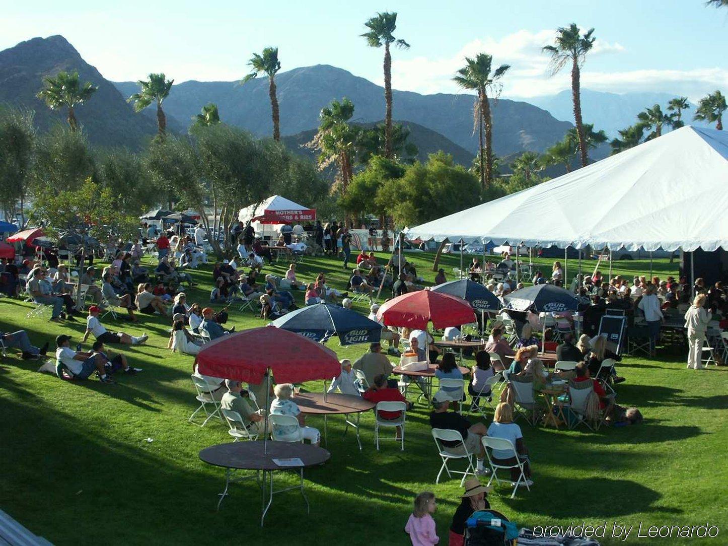 Hilton Garden Inn Palm Springs/Ранчо Мираж Съоръжения снимка