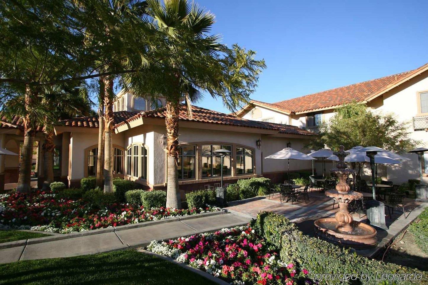 Hilton Garden Inn Palm Springs/Ранчо Мираж Екстериор снимка