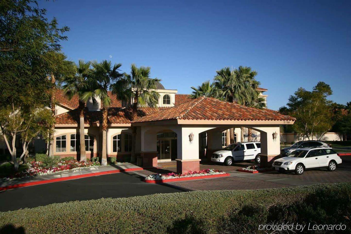 Hilton Garden Inn Palm Springs/Ранчо Мираж Екстериор снимка
